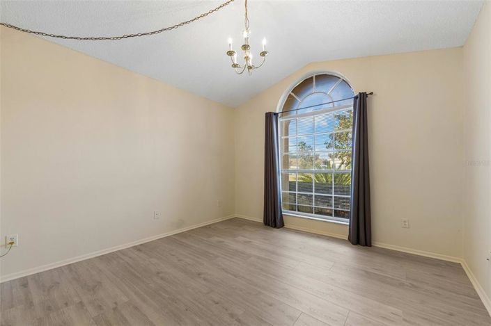 Image No.16-Propriété de 3 chambres à vendre à Davenport