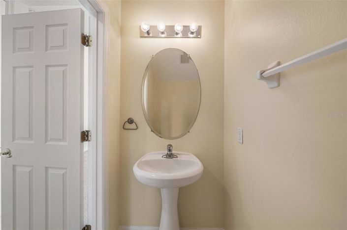 Image No.14-5 Bed Property for sale