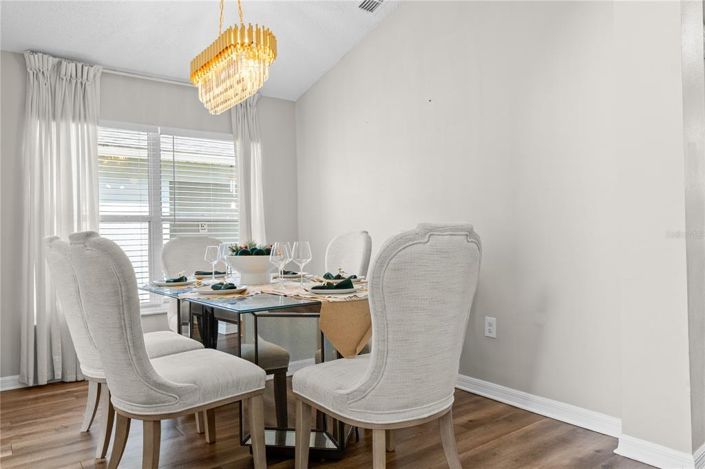 Image No.9-5 Bed Property for sale