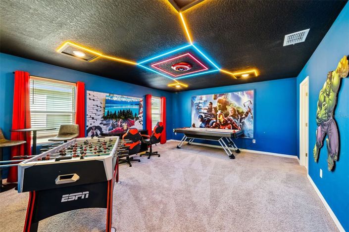 Image No.15-6 Bed Property for sale