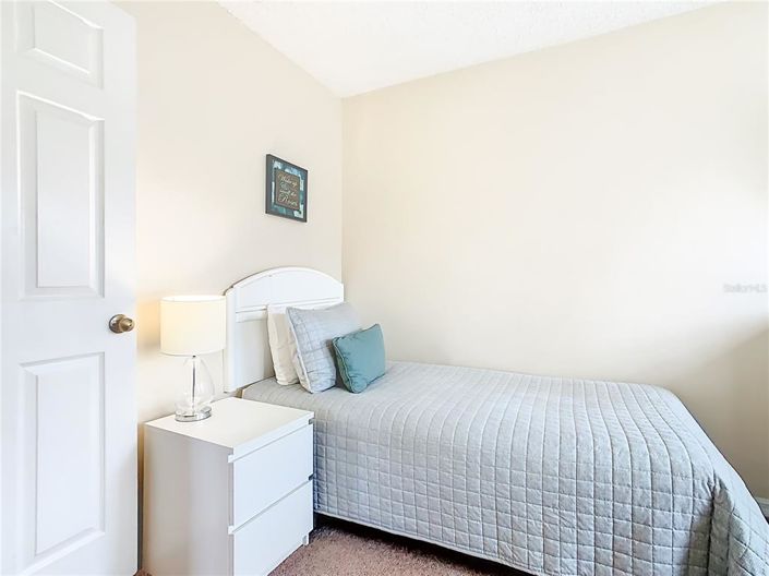 Image No.25-4 Bed Townhouse for sale