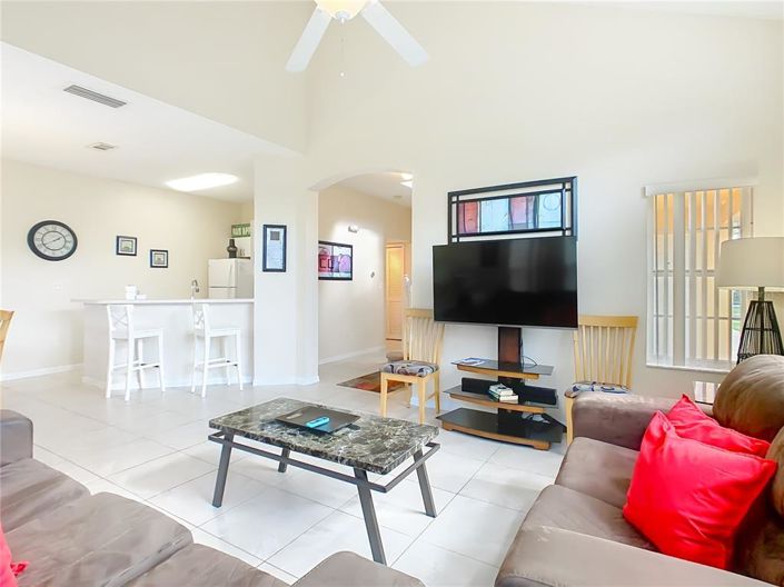 Image No.7-4 Bed Townhouse for sale