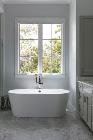 Image No.14-Propriété de 4 chambres à vendre à Windermere