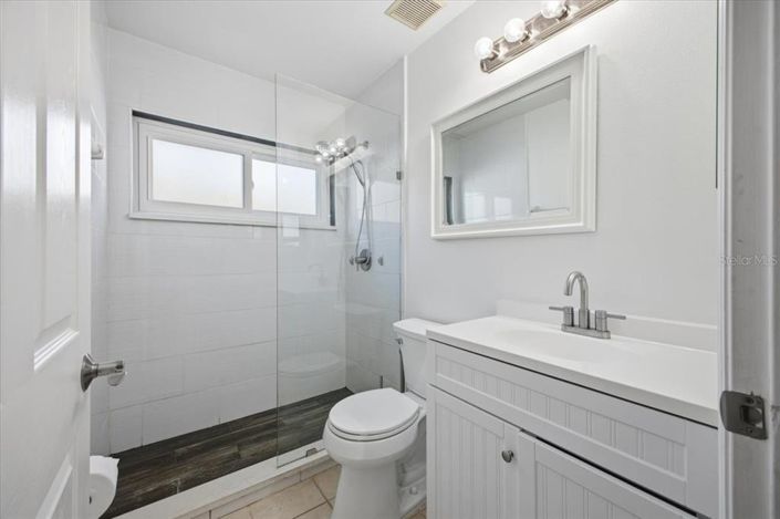 Image No.16-4 Bed Property for sale