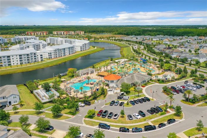 Image No.58-5 Bed Townhouse for sale