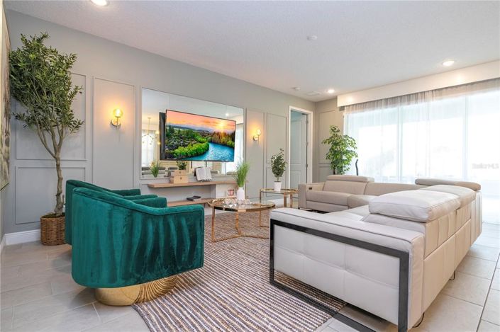 Image No.26-8 Bed Property for sale