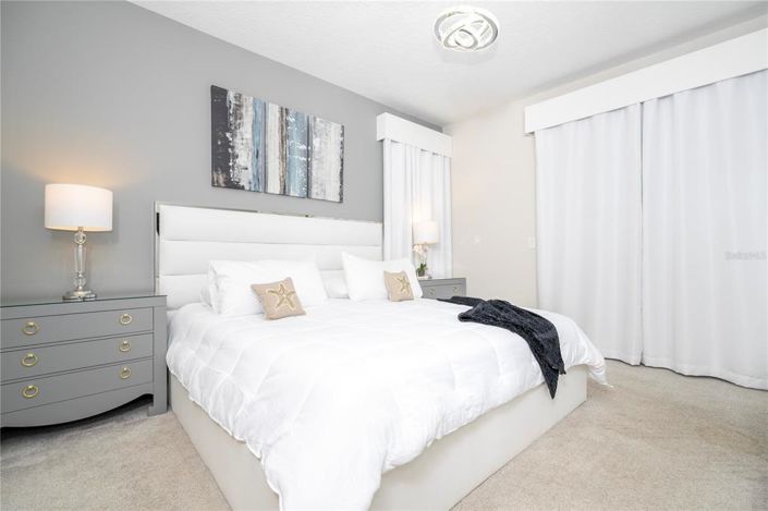 Image No.37-8 Bed Property for sale