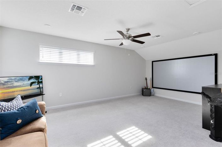 Image No.21-3 Bed Property for sale