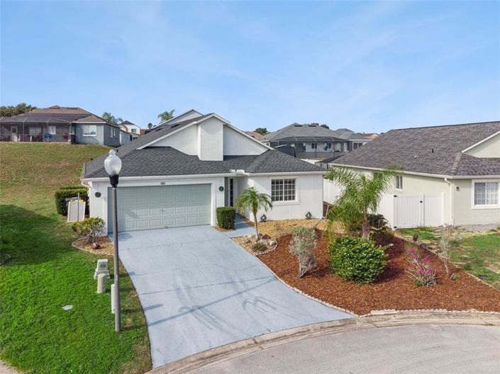 Image No.30-4 Bed Property for sale