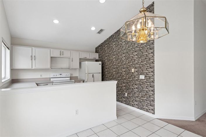 Image No.8-4 Bed Property for sale