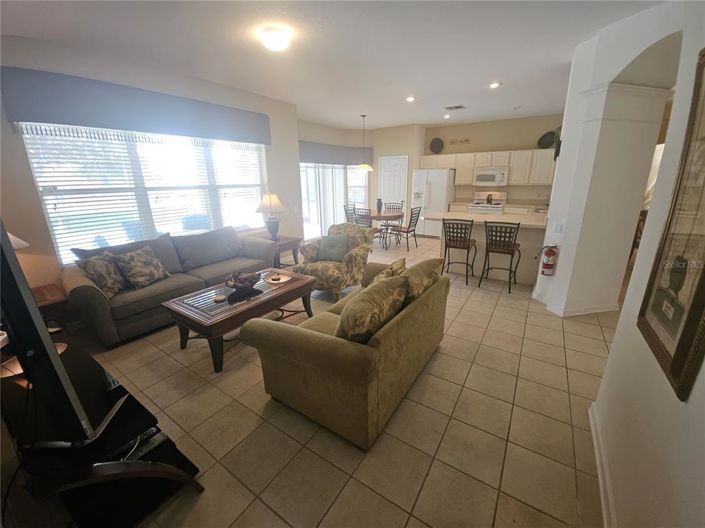 Image No.8-Propriété de 6 chambres à vendre à Kissimmee