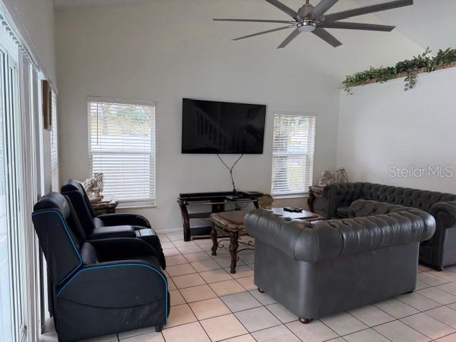 Image No.9-Propriété de 5 chambres à vendre à Kissimmee