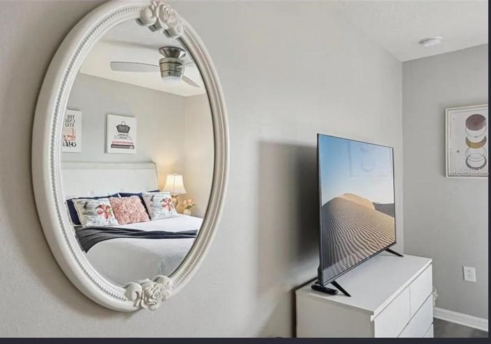 Image No.14-5 Bed Townhouse for sale