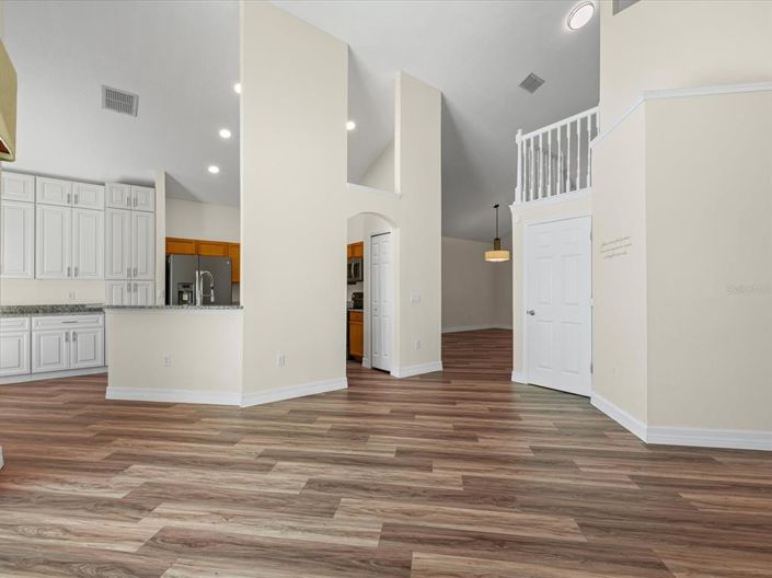 Image No.9-Propriété de 6 chambres à vendre à Kissimmee