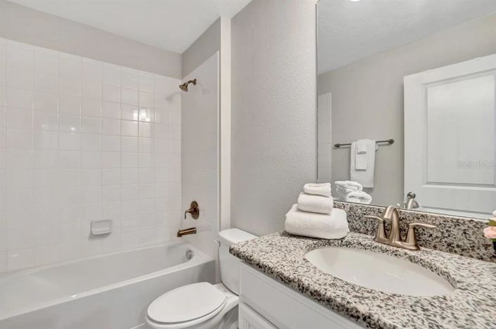 Image No.22-5 Bed Property for sale