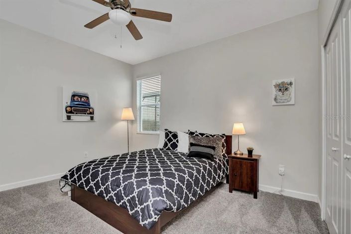 Image No.37-5 Bed Property for sale