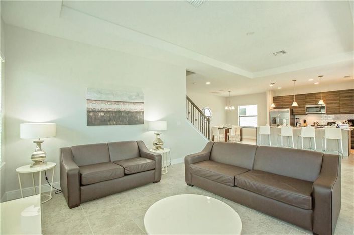 Image No.18-4 Bed Property for sale