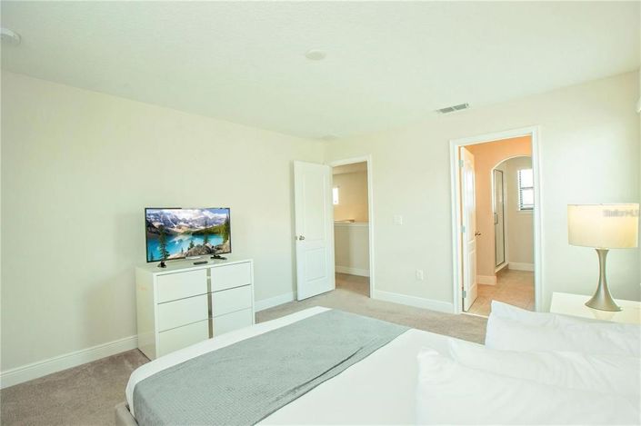 Image No.34-4 Bed Property for sale