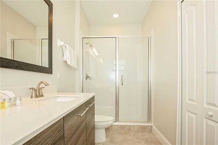 Image No.44-4 Bed Property for sale