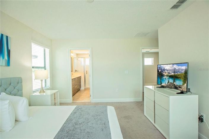 Image No.49-4 Bed Property for sale