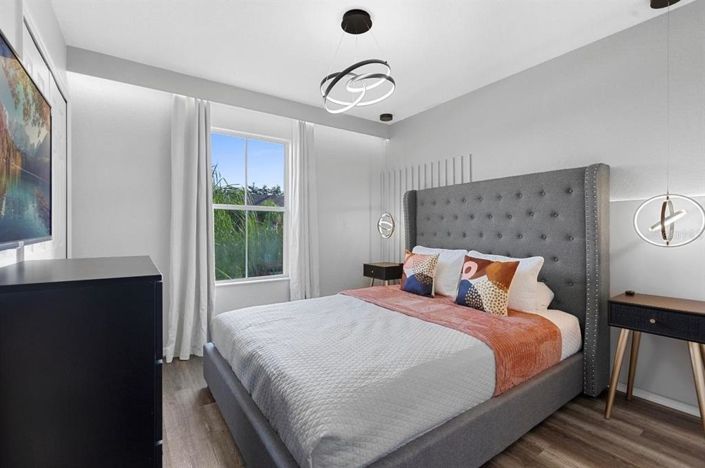 Image No.16-4 Bed Townhouse for sale