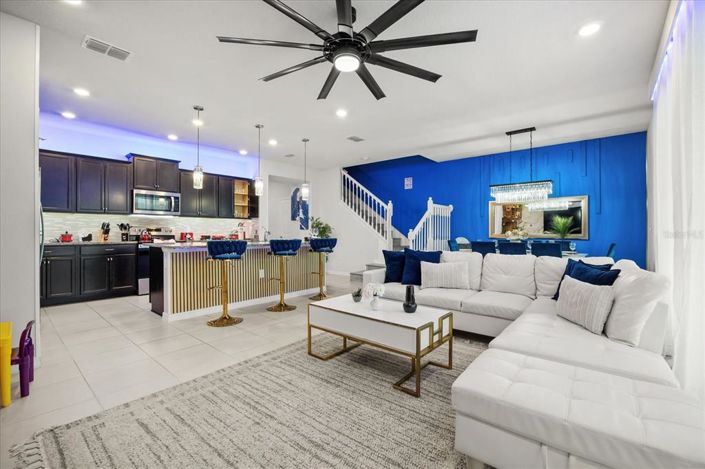 Image No.4-5 Bed Townhouse for sale