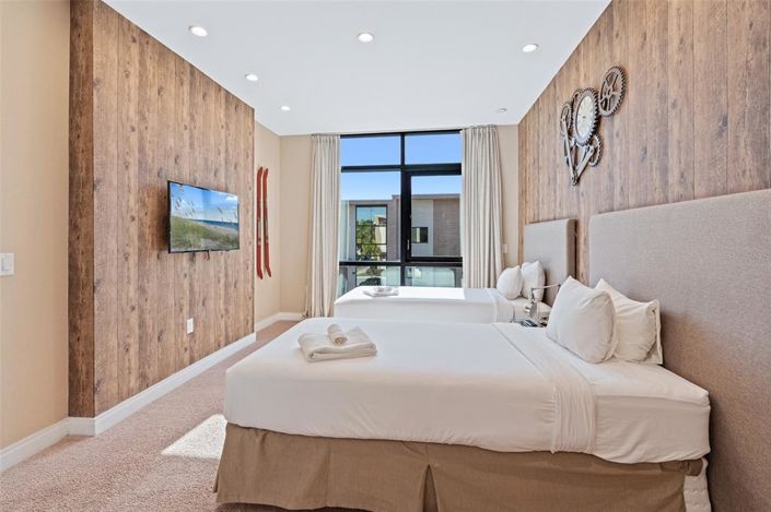 Image No.14-4 Bed Townhouse for sale