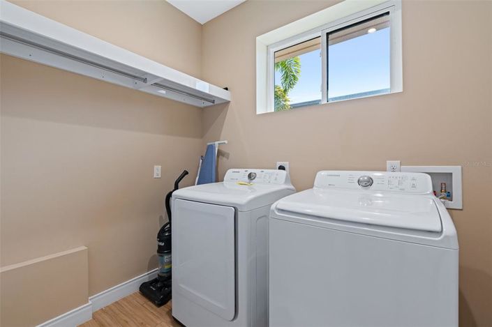 Image No.29-4 Bed Townhouse for sale