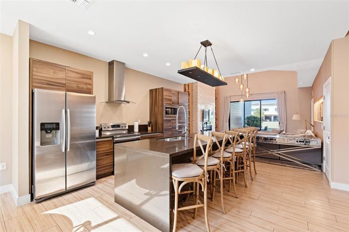 Image No.43-4 Bed Townhouse for sale