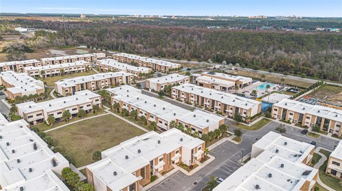 Image No.8-4 Bed Townhouse for sale