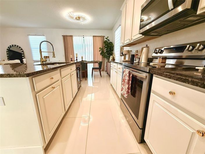 Image No.15-Propriété de 4 chambres à vendre à Kissimmee