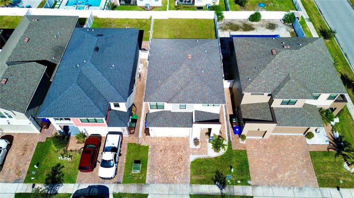 Image No.2-Propriété de 4 chambres à vendre à Kissimmee