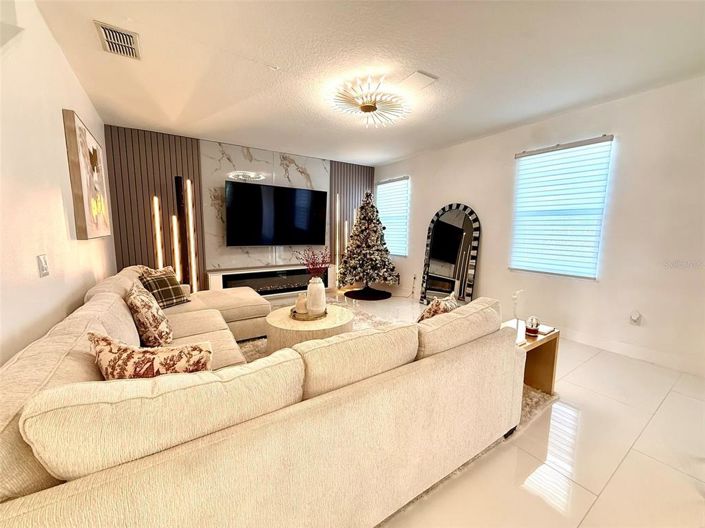 Image No.7-Propriété de 4 chambres à vendre à Kissimmee