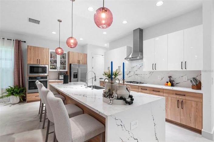 Image No.2-3 Bed Property for sale