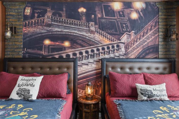 Image No.38-7 Bed Property for sale