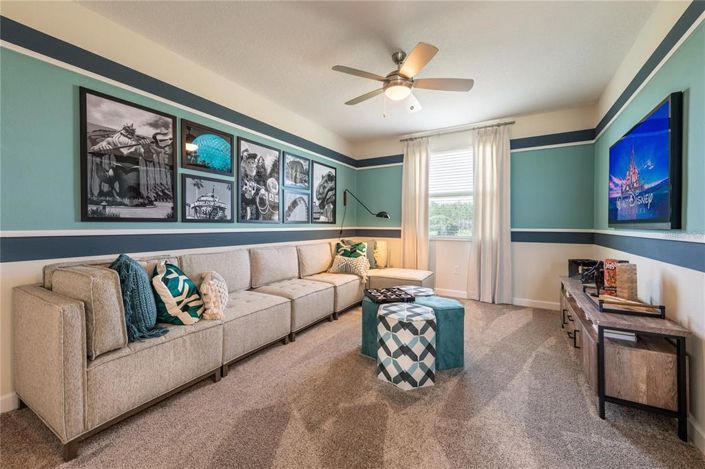 Image No.19-6 Bed Property for sale