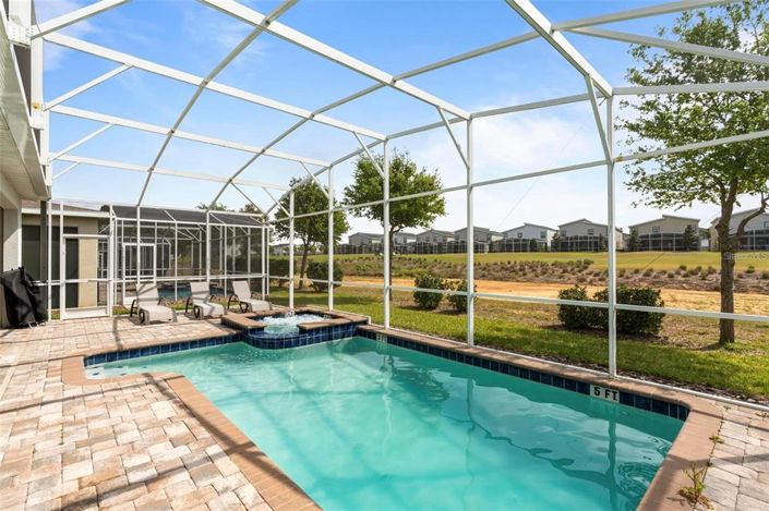 Image No.2-6 Bed Property for sale