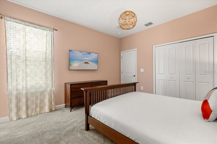 Image No.16-5 Bed Property for sale