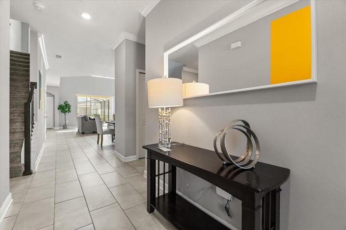 Image No.6-5 Bed Property for sale