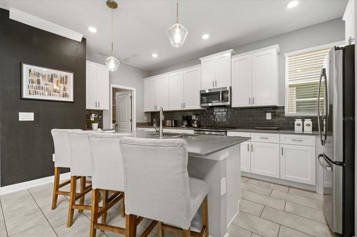 Image No.7-5 Bed Property for sale