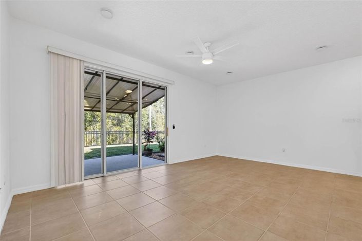 Image No.16-3 Bed Townhouse for sale