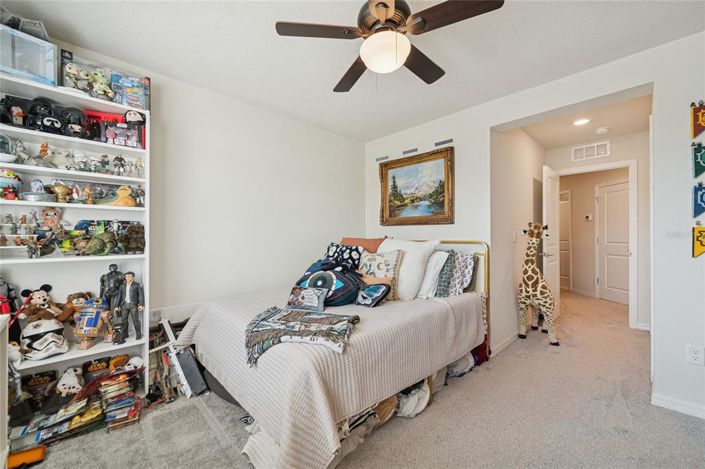 Image No.17-3 Bed Townhouse for sale