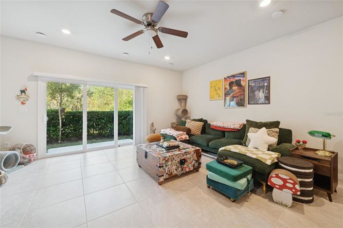 Image No.5-3 Bed Townhouse for sale