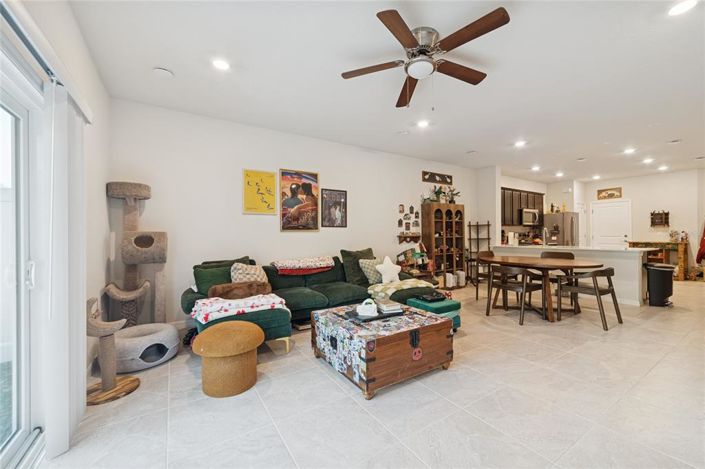 Image No.6-3 Bed Townhouse for sale