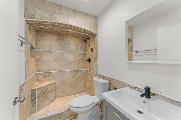 Image No.19-3 Bed Property for sale