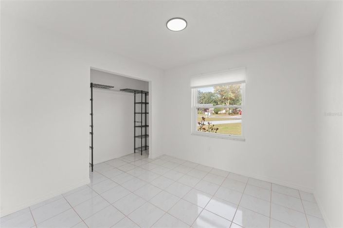 Image No.20-3 Bed Property for sale