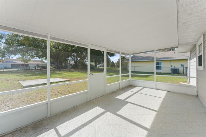 Image No.30-3 Bed Property for sale