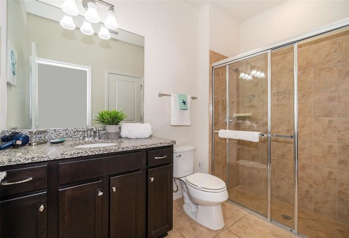 Image No.19-5 Bed Property for sale