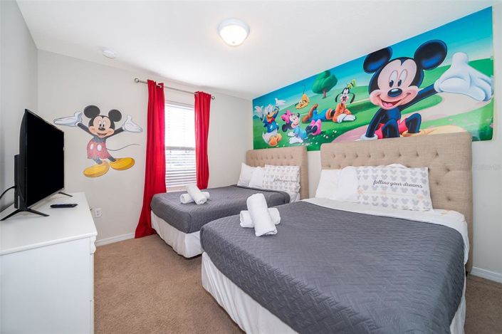 Image No.34-5 Bed Property for sale