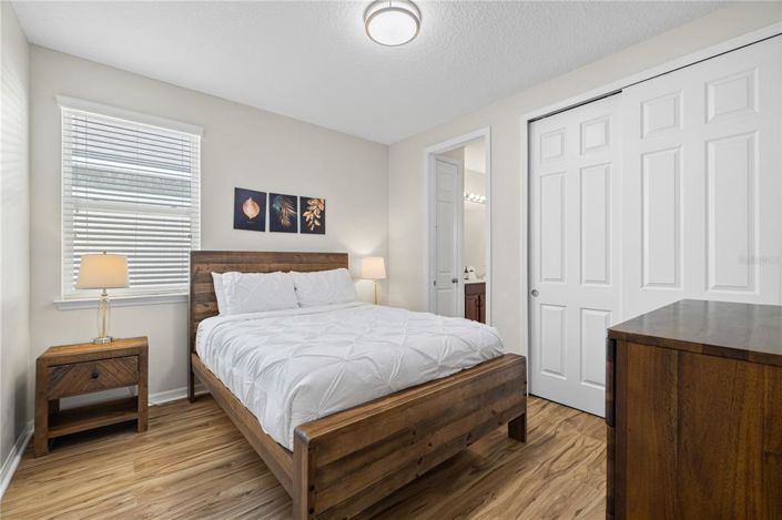 Image No.39-9 Bed Property for sale